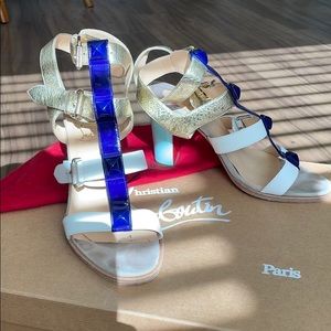 Christian louboutin rock n buckle